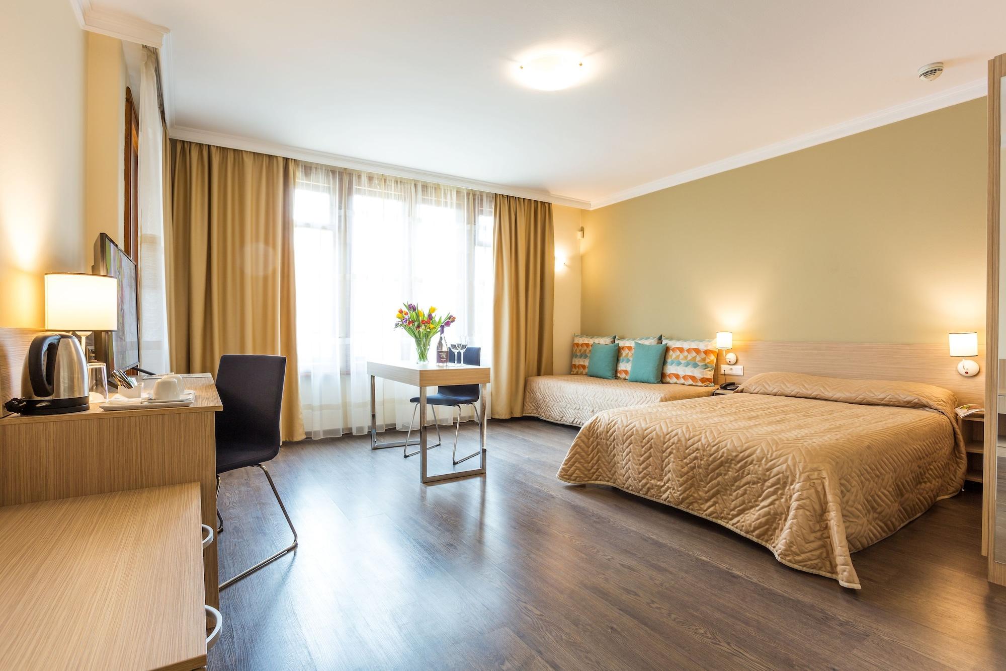 Geneva Hotel София Экстерьер фото