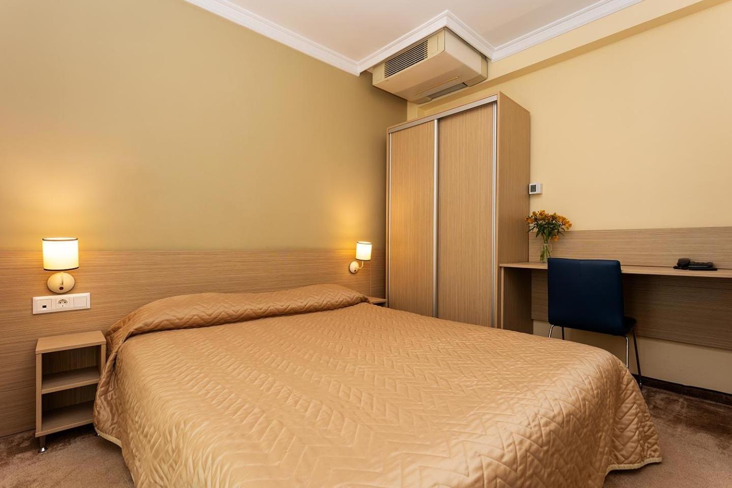 Geneva Hotel София Экстерьер фото