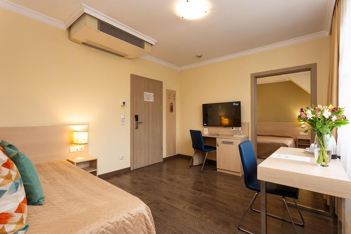 Geneva Hotel София Экстерьер фото