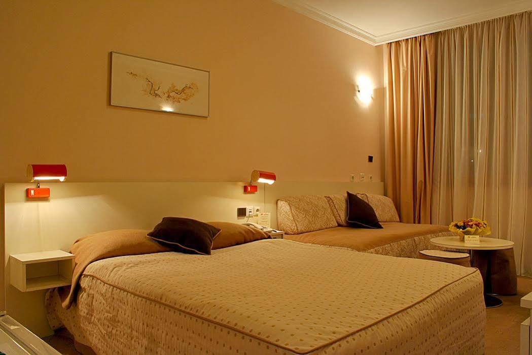 Geneva Hotel София Экстерьер фото